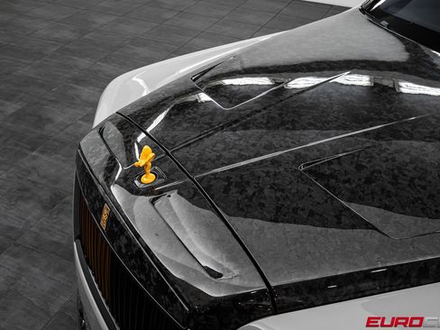 Used 2026 Rolls-Royce Cullinan image 11