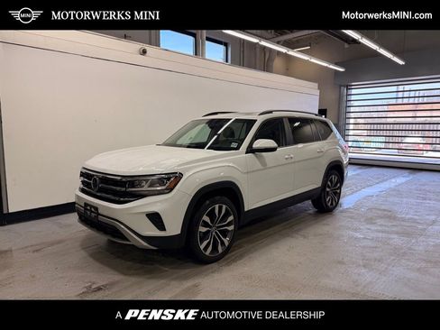 Used 2022 Volkswagen Atlas SE image 1