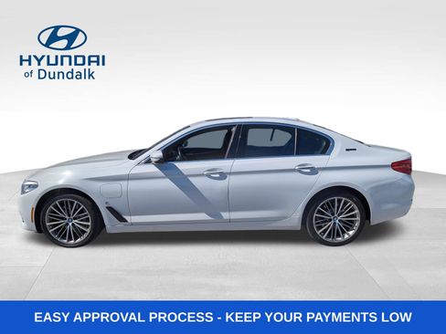 Used 2018 BMW 530e xDrive w/ Premium Package 2 image 2