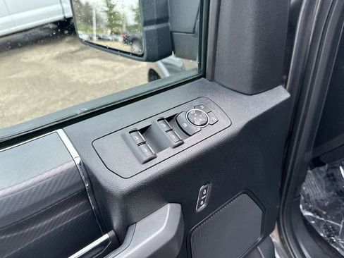 Used 2018 Ford F150 XLT w/ Equipment Group 302A Luxury image 17