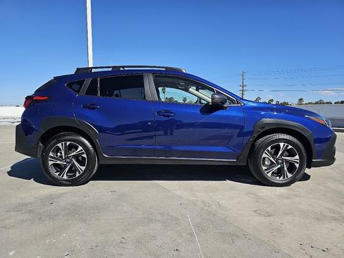 Certified 2025 Subaru Crosstrek 2.0i Premium image 10