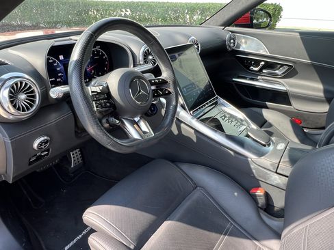 Certified 2022 Mercedes-Benz SL 55 AMG 4MATIC image 17