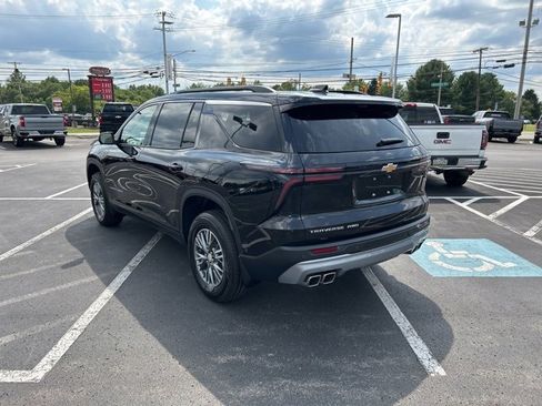 New 2026 Chevrolet Traverse LT w/ Enhanced Driving Package image 6