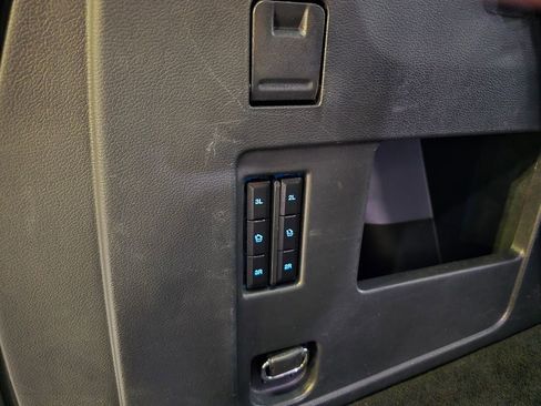 Used 2024 Ford Expedition Limited image 49