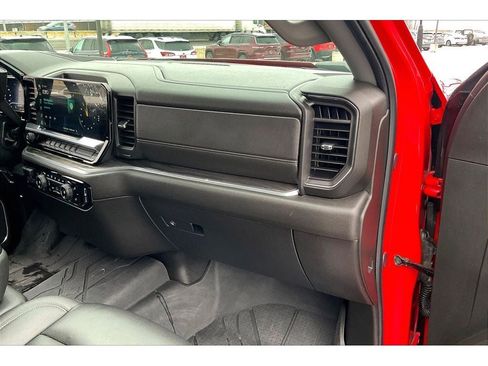 Used 2024 Chevrolet Silverado 3500 LTZ AWD/4WD image 18