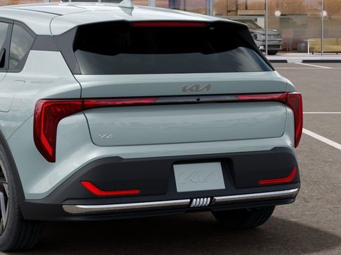 New 2026 Kia K4 EX FWD image 13
