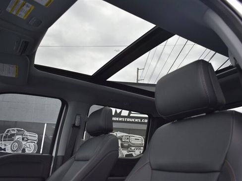 Used 2023 Ford F250 Lariat w/ FX4 Off-Road Package image 14