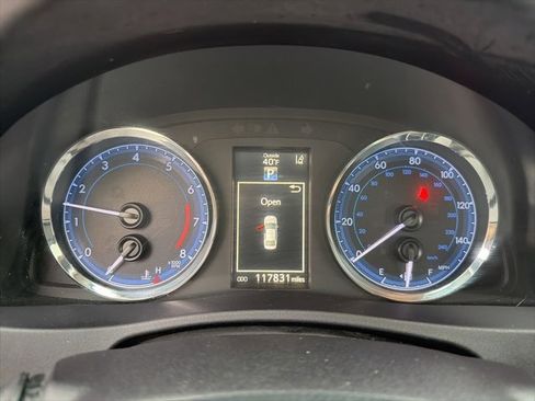 Used 2019 Toyota Corolla SE image 15