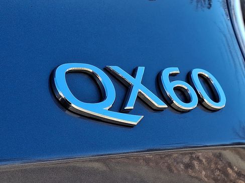 Used 2023 INFINITI QX60 Sensory w/ Vision Package image 36