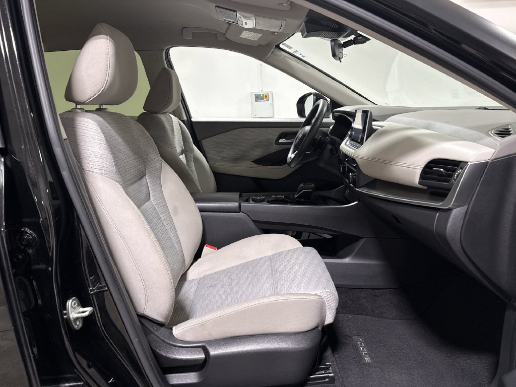 Used 2023 Nissan Rogue SV AWD/4WD image 21