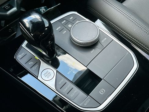 Used 2022 BMW 228i Gran Coupe w/ Convenience Package FWD image 17