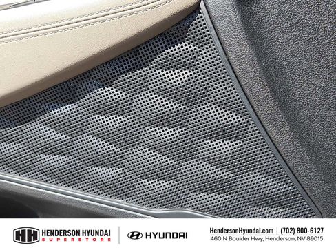 Used 2023 Hyundai Santa Fe SE AWD/4WD image 29