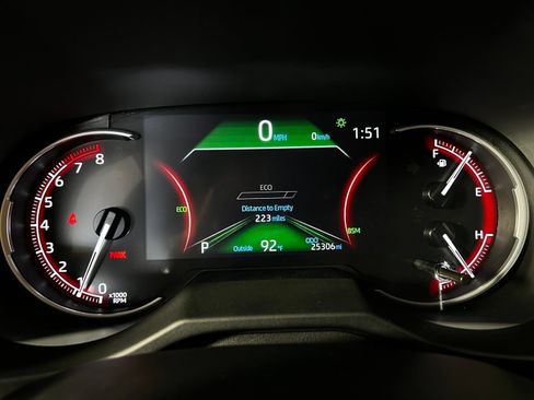 Certified 2025 Toyota RAV4 XLE AWD/4WD image 16