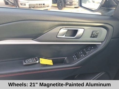 New 2026 Ford Explorer ST-Line w/ ST-Line Street Pack image 16