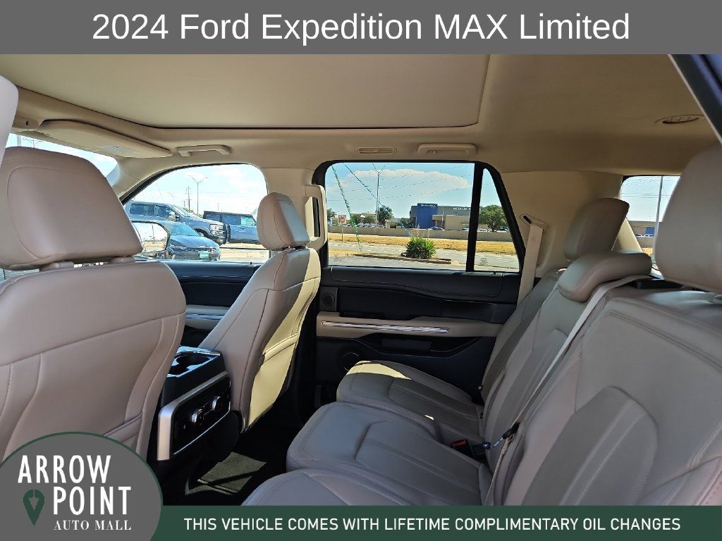 Used 2024 Ford Expedition Max Limited RWD image 18