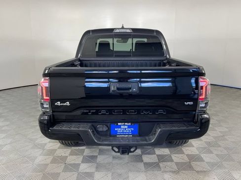 Used 2019 Toyota Tacoma Limited AWD/4WD image 22