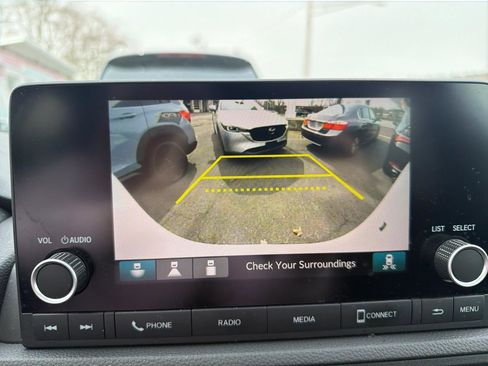 Used 2025 Honda CR-V Sport image 26