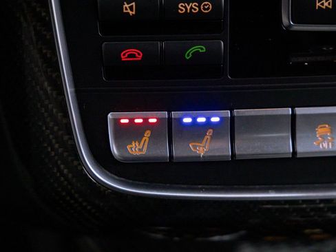 Used 2016 Mercedes-Benz G 63 AMG 4MATIC image 13