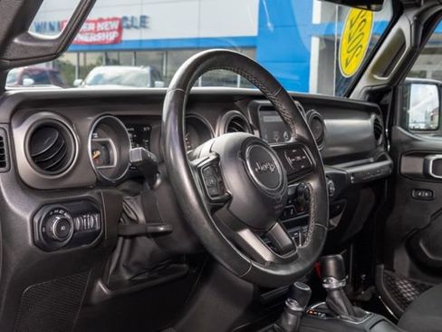 Used 2022 Jeep Wrangler Unlimited Sport w/ Sun And Sound Package AWD/4WD image 12