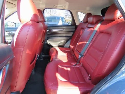 Used 2023 MAZDA CX-5 Carbon Edition image 14