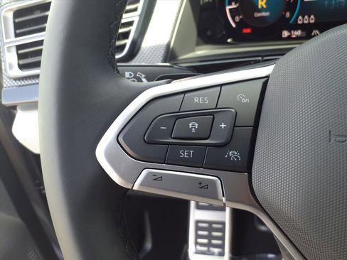 New 2026 Volkswagen Atlas Cross Sport SEL Premium R-Line image 19