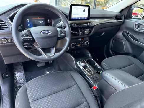 Used 2025 Ford Escape Active FWD image 18