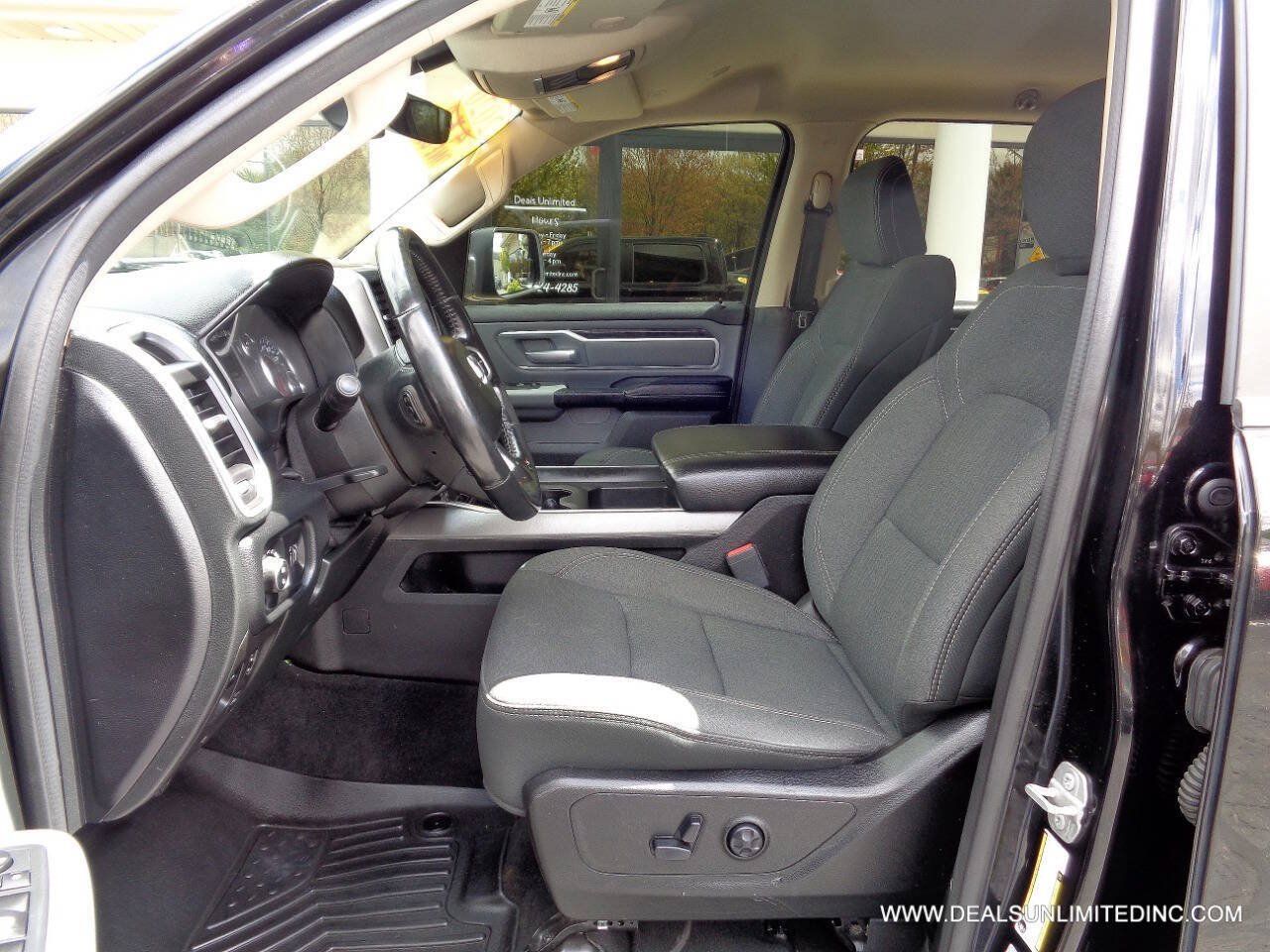 Used 2020 RAM 1500 Big Horn AWD/4WD image 10