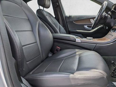 Used 2019 Mercedes-Benz C 300 Sedan image 23