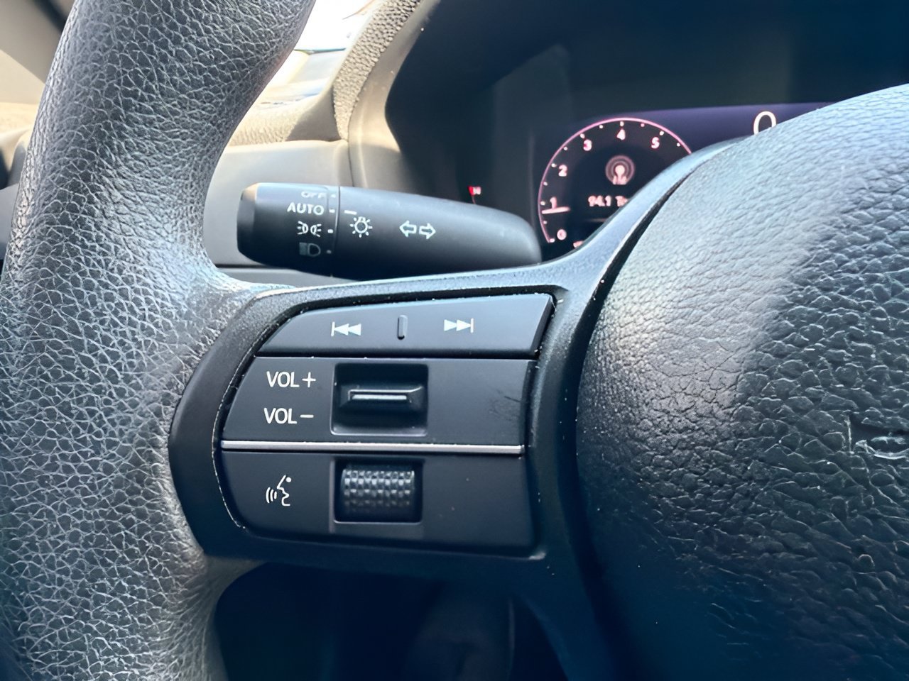 Used 2025 Honda Accord LX image 17