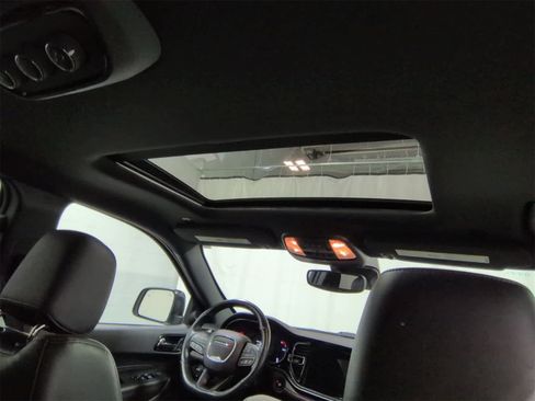 Certified 2024 Dodge Durango GT image 23