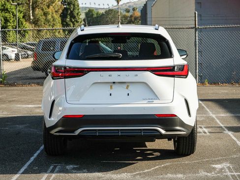 New 2026 Lexus NX 350h F Sport AWD/4WD image 5