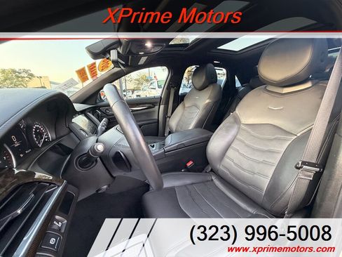 Used 2018 Cadillac CT6 Luxury AWD/4WD image 17