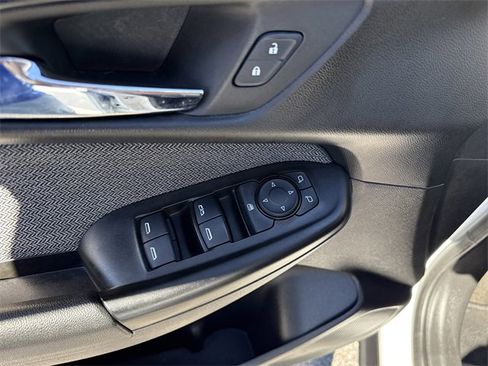 Used 2024 Chevrolet TrailBlazer LS w/ LS Convenience Package image 30