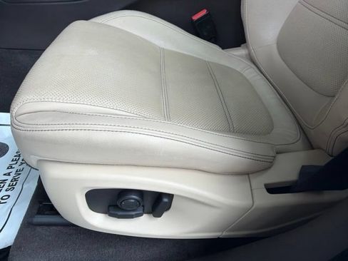 Used 2018 Jaguar F-PACE Prestige AWD/4WD image 23