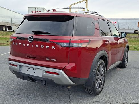 Used 2022 Nissan Pathfinder SL w/ SL Premium Package image 6