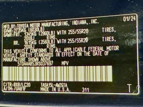 Certified 2024 Toyota Grand Highlander AWD image 16