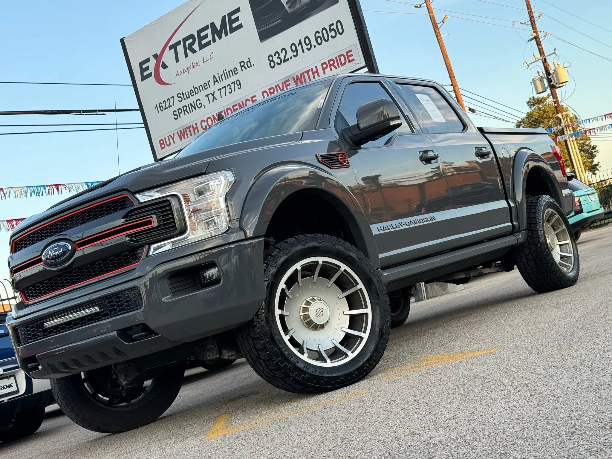 Used 2020 Ford F150 Lariat w/ Equipment Group 502A Luxury AWD/4WD image 18