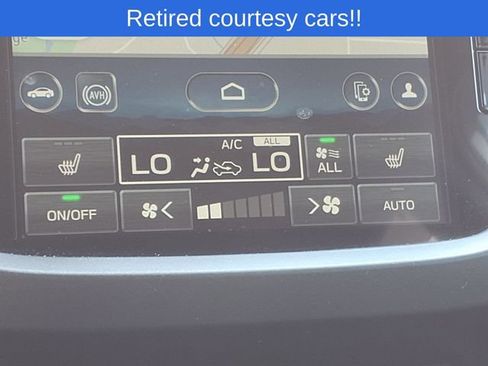 Used 2025 Subaru Forester Limited AWD/4WD image 12