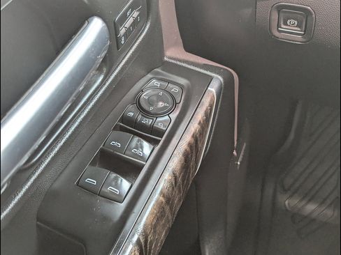 Used 2021 GMC Sierra 3500 Denali w/ Denali Ultimate Package AWD/4WD image 29