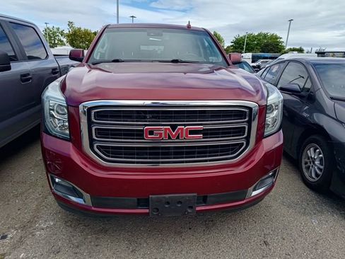Used 2018 GMC Yukon XL SLE w/ Convenience Package image 2