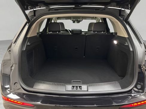 Used 2025 Lincoln Corsair Reserve w/ Equipment Group 202A image 23