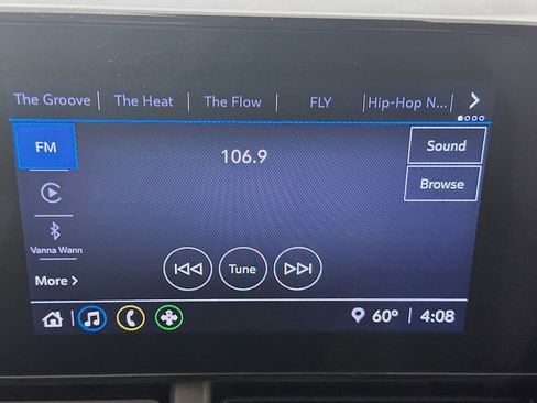 Used 2025 Chevrolet Trax LS image 19