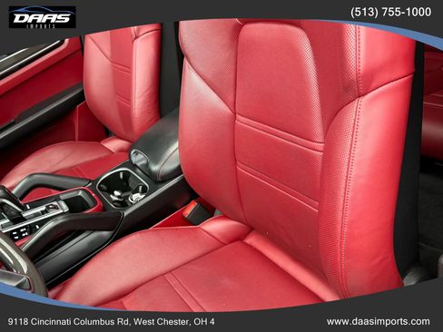 Used 2019 Porsche Cayenne AWD/4WD image 16
