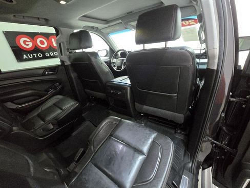 Used 2018 Chevrolet Tahoe LT image 19