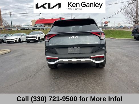 Certified 2024 Kia Sportage EX image 12