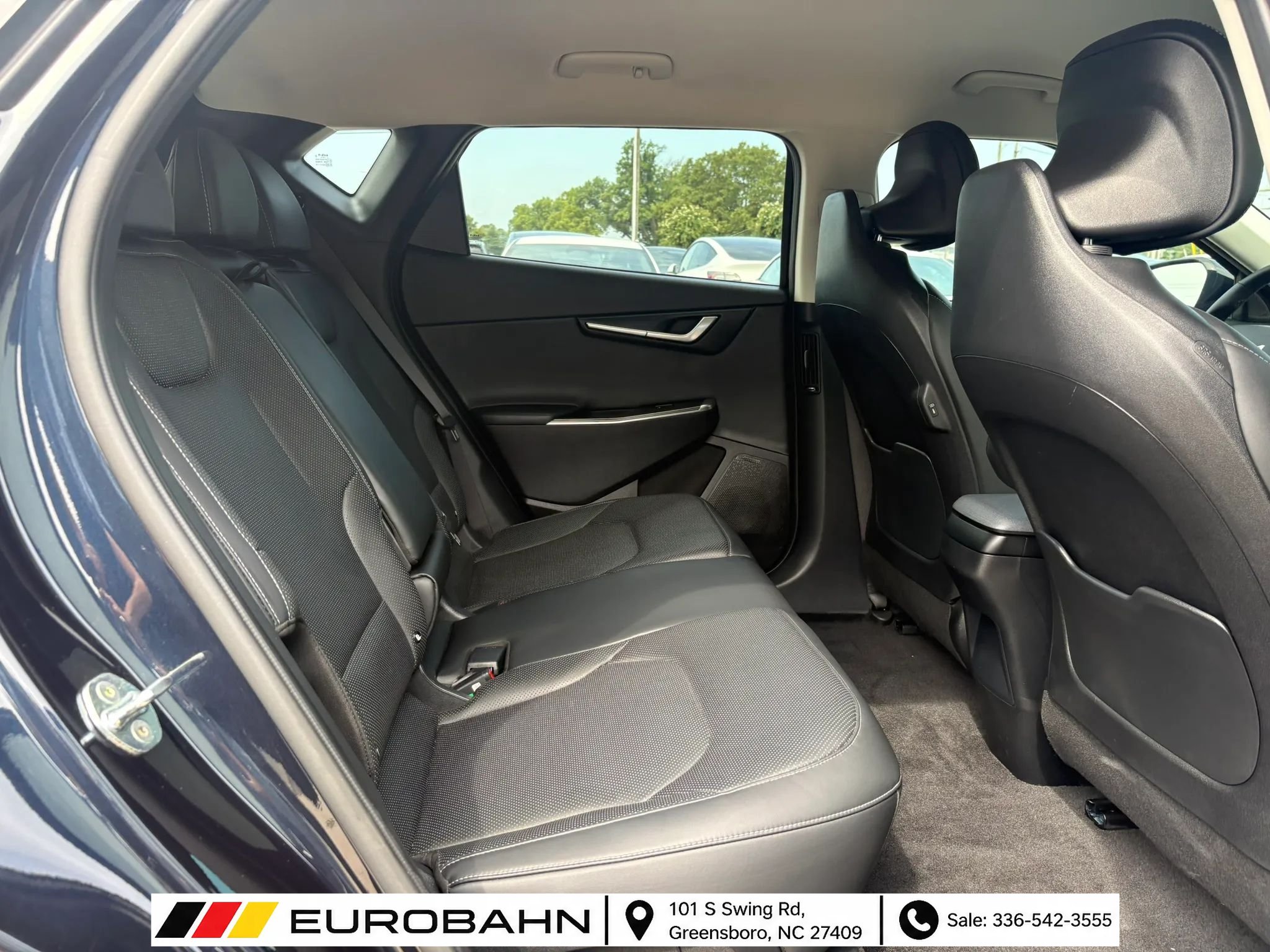 Used 2022 Kia EV6 Wind w/ Wind Technology Package AWD/4WD image 12