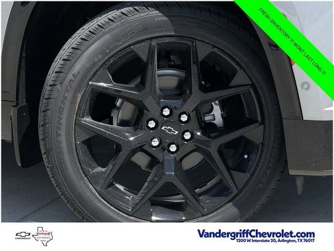 New 2026 Chevrolet Traverse RS AWD/4WD image 9
