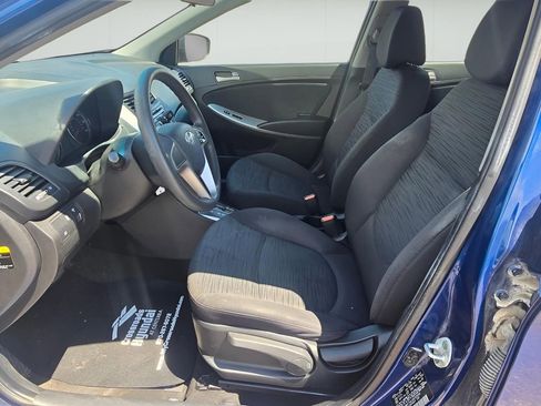 Used 2017 Hyundai Accent SE FWD image 28