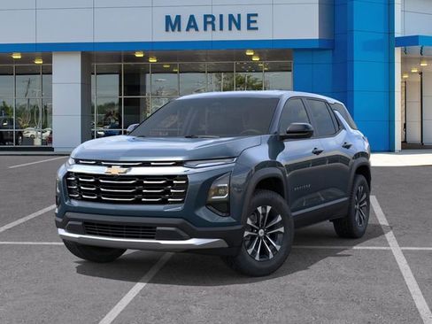 New 2026 Chevrolet Equinox LT image 6