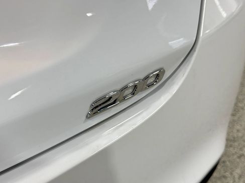Used 2017 Chrysler 200 LX FWD image 65